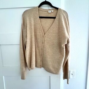 Gap cardigan Large in excellent condition